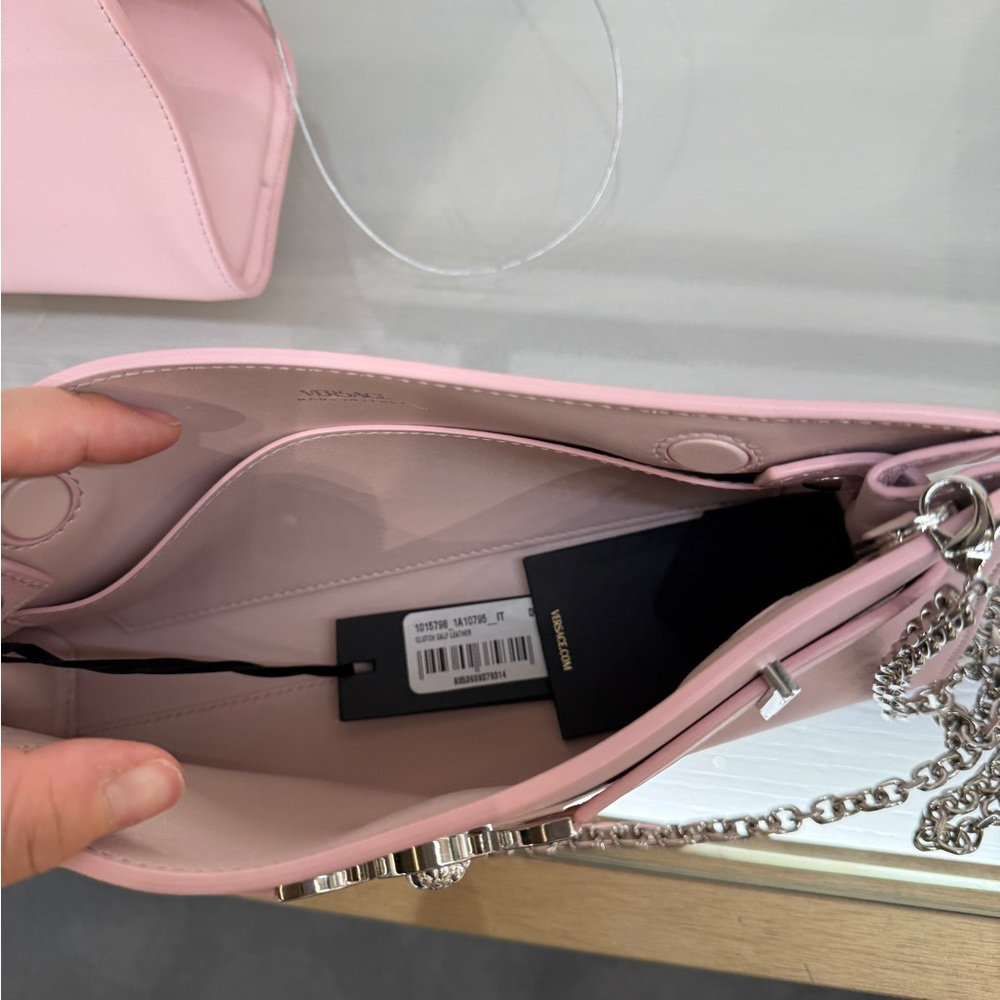 VERSACE 95 Pink Chain Shoulder Bag - Picture 5 of 6